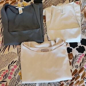 Collection H&M Tops - Great Staple Pieces
